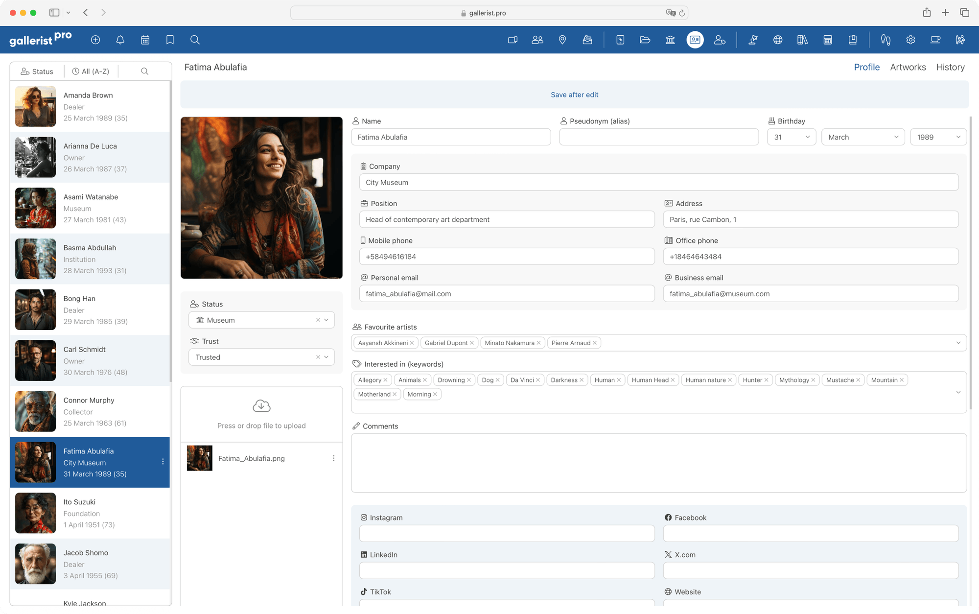 gallerist.pro - contact